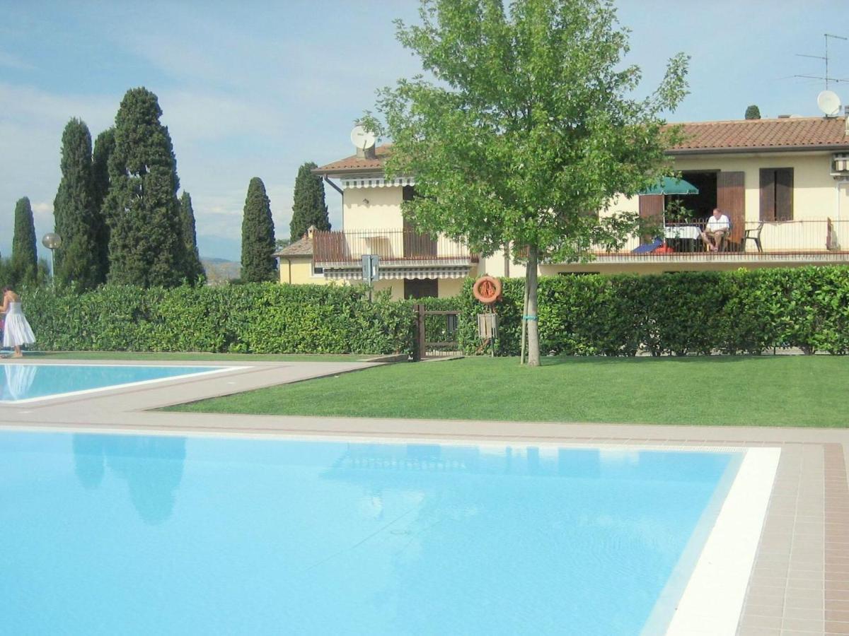 Enticing In With Swimming Pool